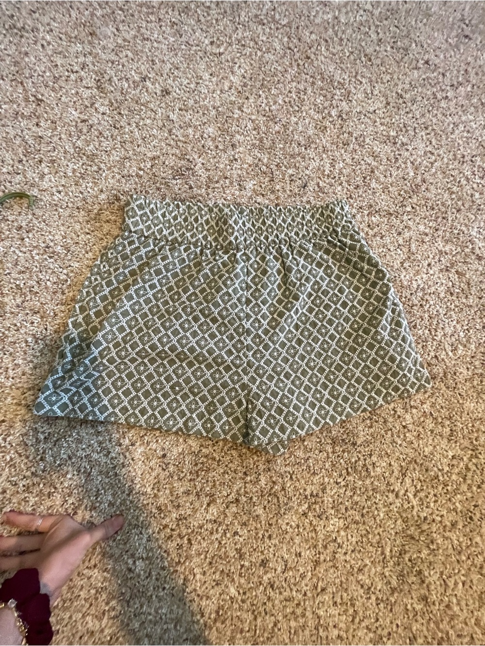 Zara Olive Green Geometric Elastic-Waist Athletic Shorts